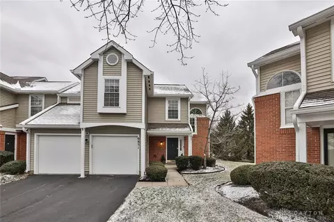 6851 Cedar Cove Dr, Centerville, OH 45459