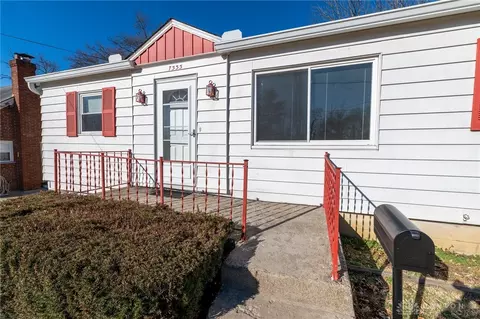 Exterior - 7333 Bernard Ave, Cincinnati, OH 45231 photo 2 of 8