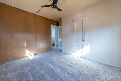 Bedroom - 7333 Bernard Ave, Cincinnati, OH 45231 photo 1 of 6