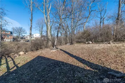 Exterior - 7333 Bernard Ave, Cincinnati, OH 45231 photo 7 of 8