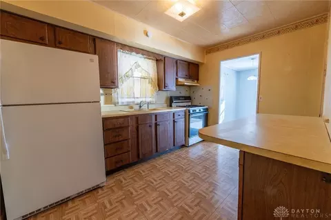 Kitchen - 7333 Bernard Ave, Cincinnati, OH 45231 photo 3 of 3