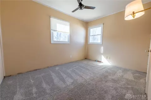Bedroom - 7333 Bernard Ave, Cincinnati, OH 45231 photo 5 of 6