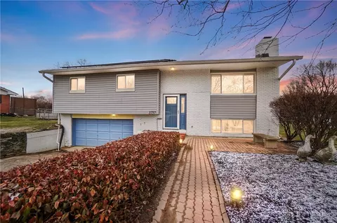 3757 Ruby Dr, Franklin, OH 45005