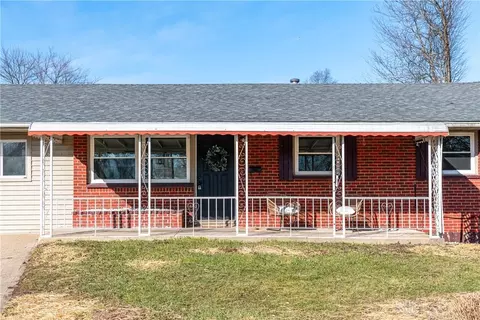 2448 Wythe Ct, Dayton, OH 45406