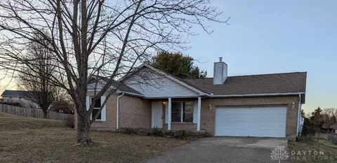 55 Long Dr, Eaton, OH 45320