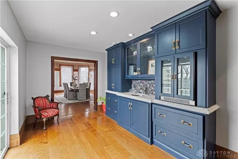 Other - 949 Lenox Pl, Cincinnati, OH 45229 photo 2 of 5