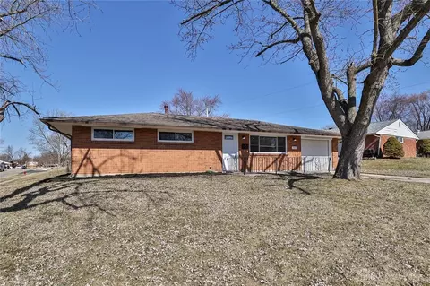 5903 Corsica Dr, Dayton, OH 45424