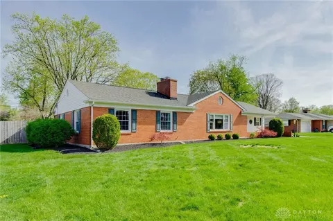 225 Enfield Rd, Dayton, OH 45459