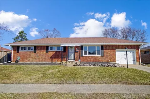 4850 Lehigh Dr, Springfield, OH 45503