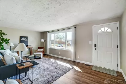 4850 Lehigh Dr, Springfield, OH 45503 photo 9