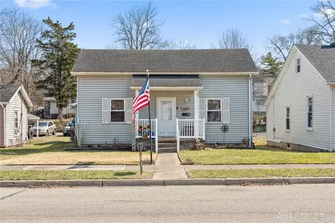 22 N River St, Franklin, OH 45005