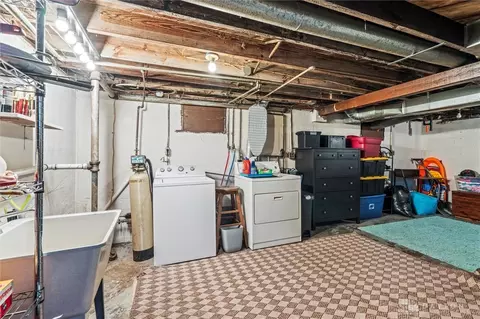 Other - 1485 Southlyn Dr, Kettering, OH 45409 photo 5 of 10