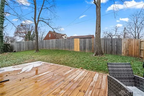 Exterior - 1485 Southlyn Dr, Kettering, OH 45409 photo 11 of 11