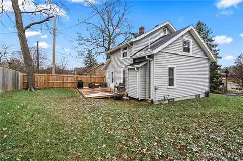 Exterior - 1485 Southlyn Dr, Kettering, OH 45409 photo 8 of 11