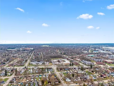 View/Area - 1485 Southlyn Dr, Kettering, OH 45409 photo 8 of 9