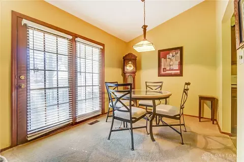 3175 Gracemore Ave, Kettering, OH 45420 photo 12