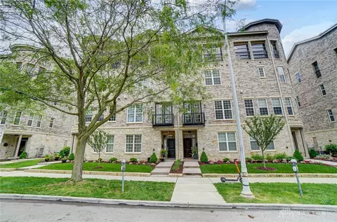 114 W Monument Ave, Dayton, OH 45402