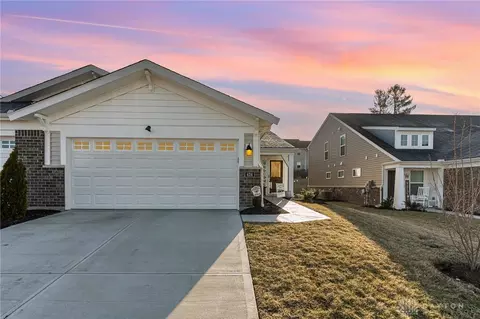 424 Summerlyn Farms Ct, Lebanon, OH 45036
