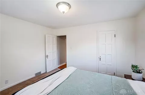 Bedroom - 332 Lewiston Rd, Kettering, OH 45429 photo 2 of 5