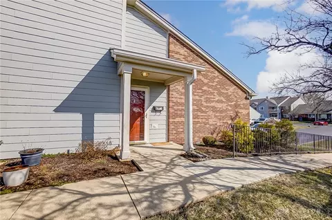 6551 Brigham Sq, Dayton, OH 45459