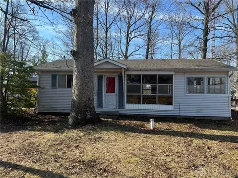 9425 Buckeye Dr, Huntsville, OH 43324