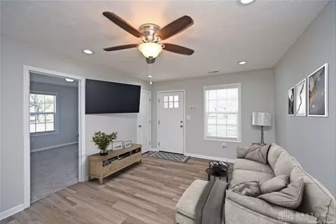Living - 5259 Salem Rd, Morrow, OH 45152 photo 2 of 4