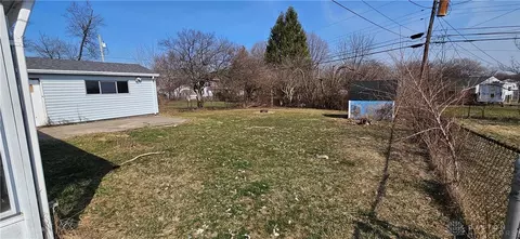 2412 Edenhill Ave, Kettering, OH 45420 photo 16