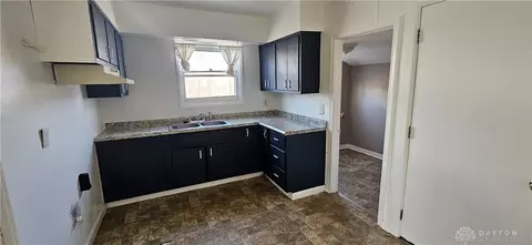 2412 Edenhill Ave, Kettering, OH 45420 photo 6