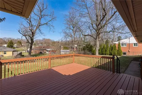 Exterior - 261 Snow Hill Ave, Kettering, OH 45429 photo 2 of 6