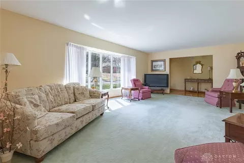 Living - 261 Snow Hill Ave, Kettering, OH 45429 photo 3 of 4
