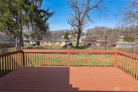 Exterior - 261 Snow Hill Ave, Kettering, OH 45429 photo 3 of 6