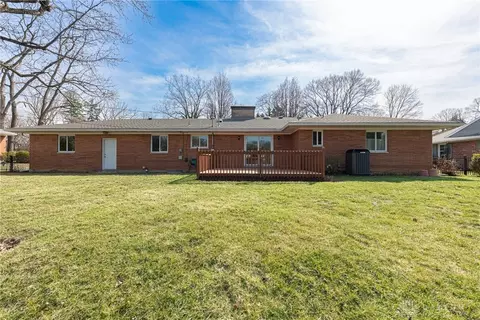 Exterior - 261 Snow Hill Ave, Kettering, OH 45429 photo 4 of 6
