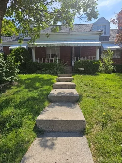 2250 Benson Dr, Dayton, OH 45406