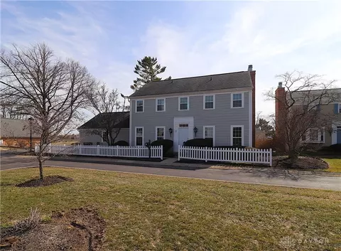7 Cogswells Grant #7, Fairfield, OH 45014