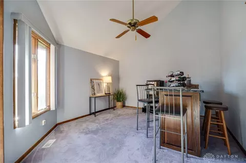 10067 Settlement House Rd, Washington Township, OH 45458 photo 9