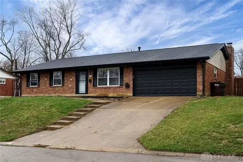 6314 Clematis Dr, Dayton, OH 45449