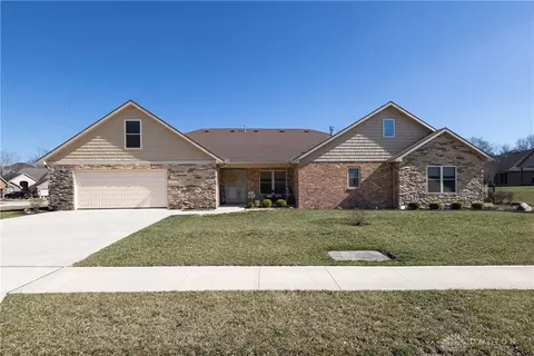 2828 Summer Field Trl, Sidney, OH 45365