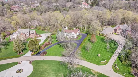View/Area - 439 Glenridge Rd, Kettering, OH 45429 photo 2 of 4