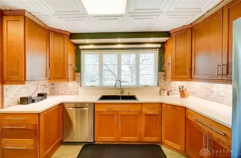 3100 Blossom Heath Rd, Kettering, OH 45419 photo 10