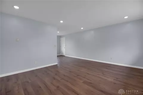 Living - 683 Tyson Ave, Dayton, OH 45417 photo 1 of 4