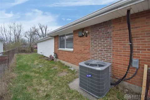 Exterior - 683 Tyson Ave, Dayton, OH 45417 photo 4 of 5