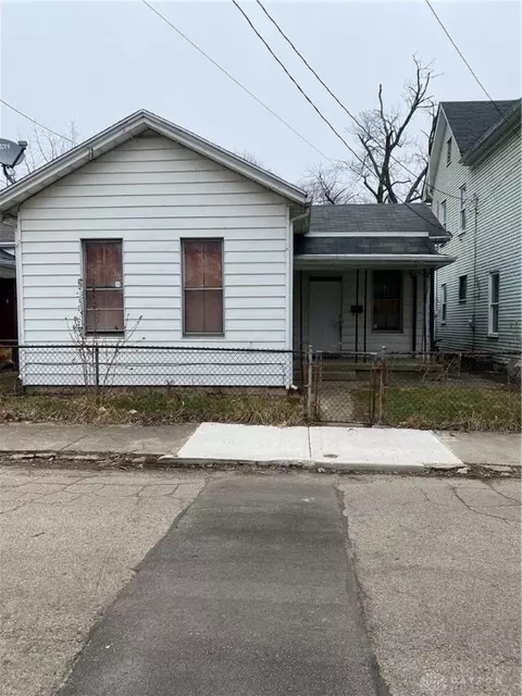 526 Corwin St, Dayton, OH 45410