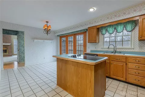 4285 Autumn Creek Dr, Springfield, OH 45504 photo 10