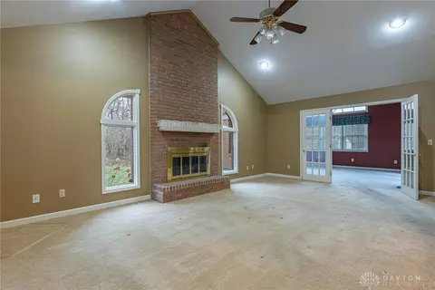 4285 Autumn Creek Dr, Springfield, OH 45504 photo 4