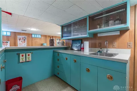 Kitchen - 238 Marchester Dr, Kettering, OH 45429 photo 5 of 5