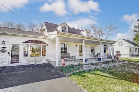 515 W Possum Rd, Springfield, OH 45506 photo 2