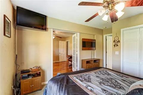 515 W Possum Rd, Springfield, OH 45506 photo 24
