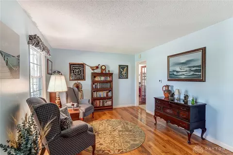515 W Possum Rd, Springfield, OH 45506 photo 6