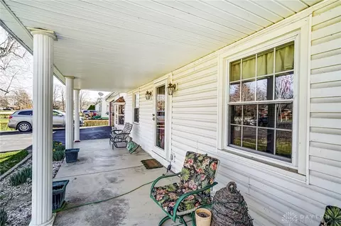 515 W Possum Rd, Springfield, OH 45506 photo 5