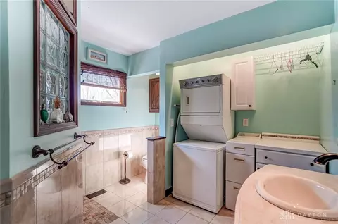 515 W Possum Rd, Springfield, OH 45506 photo 25